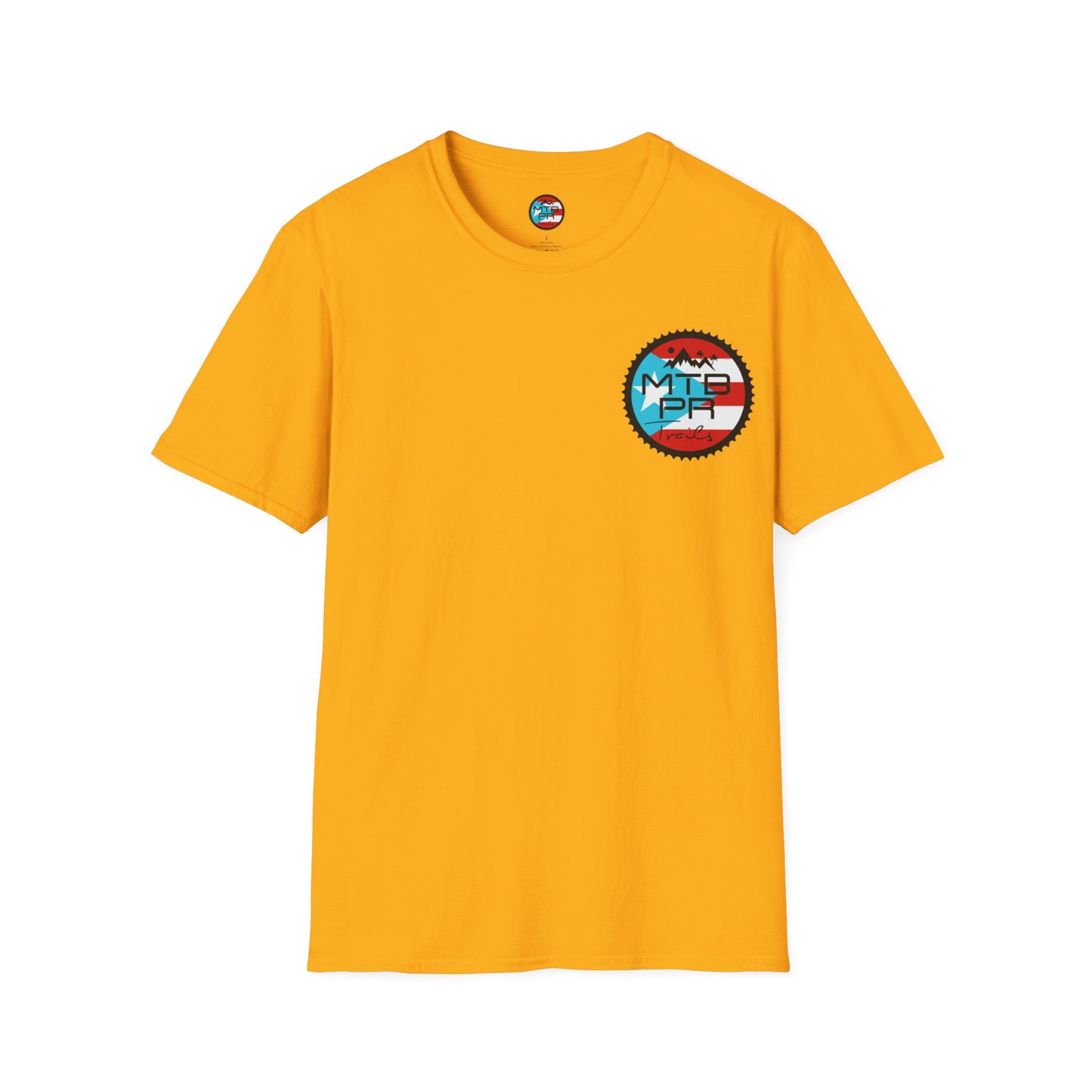"Mas que un Hobby es un Estilo de VIDA" - Logo con Bandera - Unisex Softstyle T-Shirt