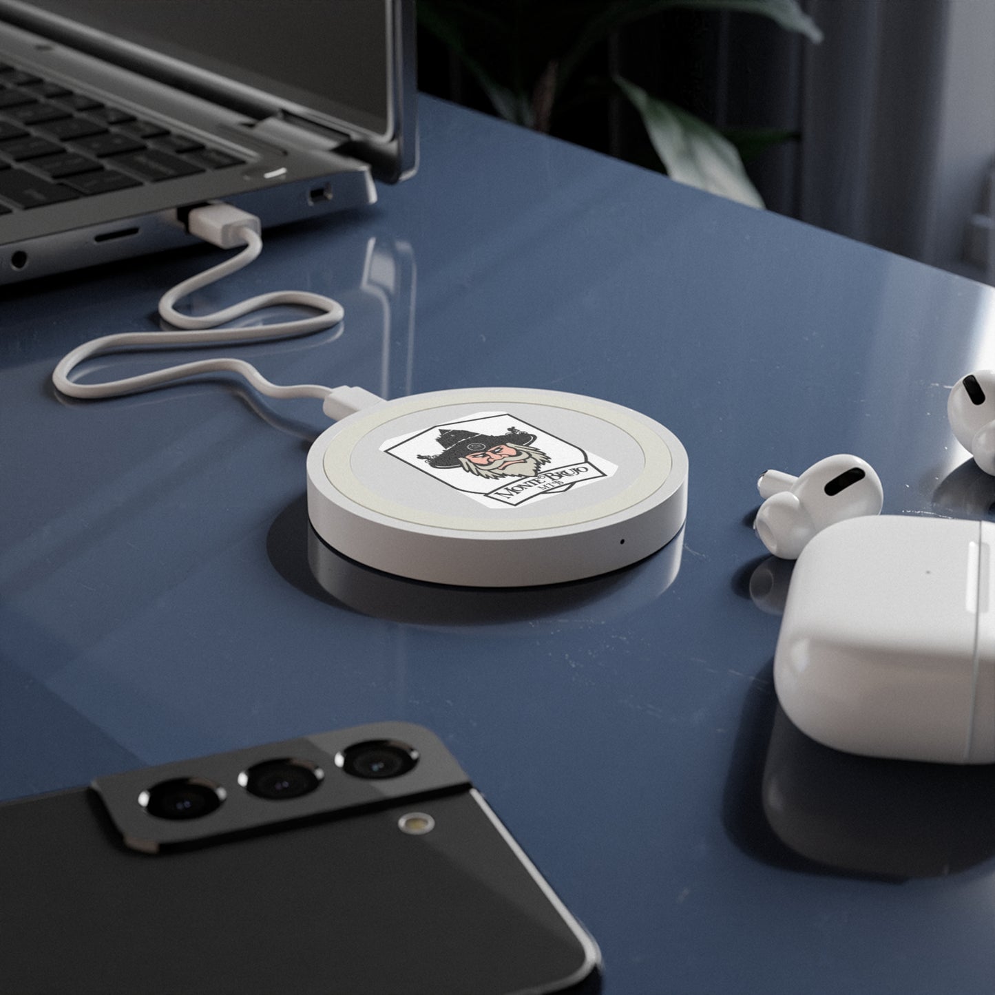 Monte Brujo MTB - Quake Wireless Charging Pad