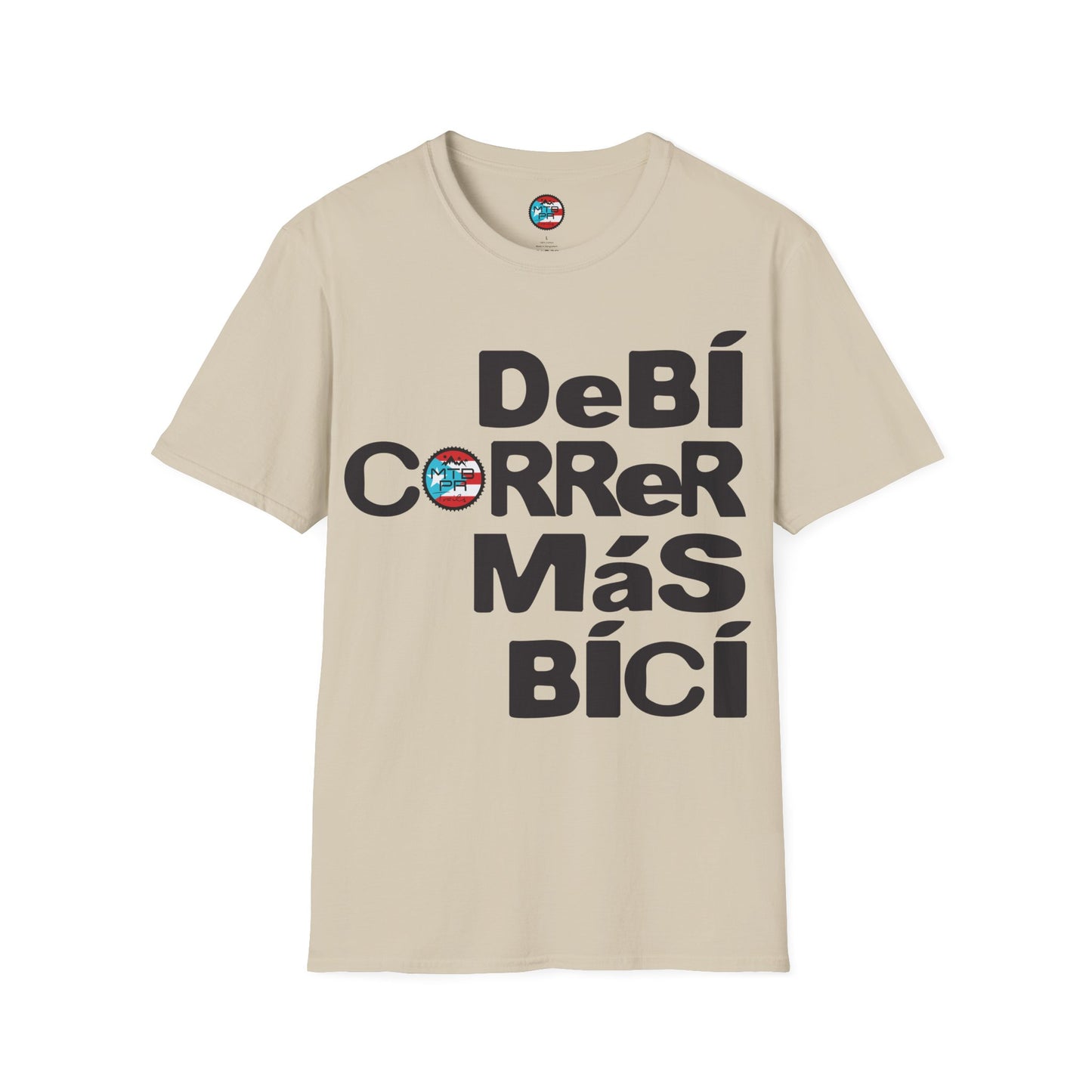 DeBI CoRReR MaS BICI - Black - MTB PR TRAILS - Unisex Softstyle T-Shirt