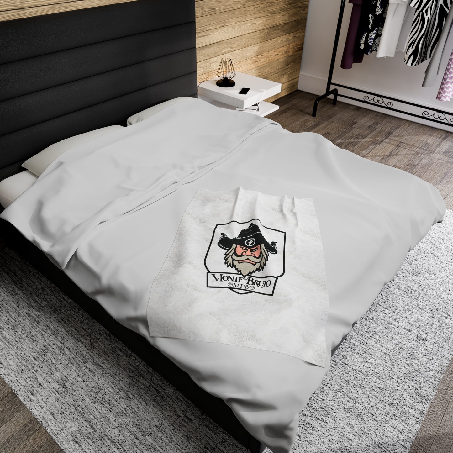 Velveteen Plush Blanket - Monte Brujo MTB