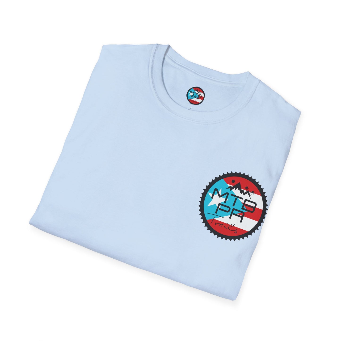 "Mas que un Hobby es un Estilo de VIDA" - Logo con Bandera - Unisex Softstyle T-Shirt