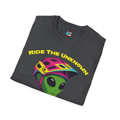 Ride The Unknown " - El Ovni MTB - MTB PR TRAILS - Unisex Softstyle T-Shirt