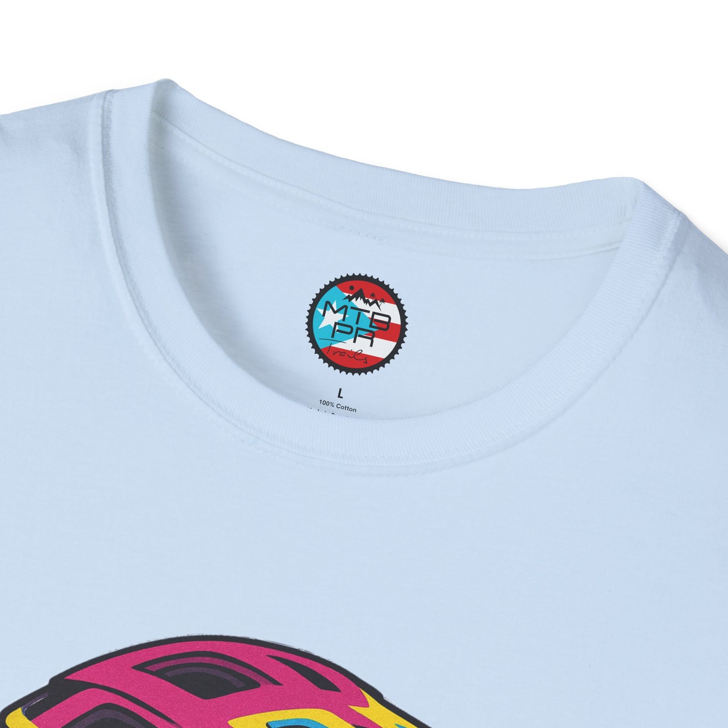 El Ovni Rockero - El Ovni MTB - MTB PR TRAILS - Unisex Softstyle T-Shirt