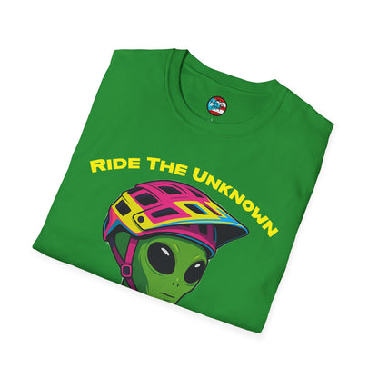 Ride The Unknown " - El Ovni MTB - MTB PR TRAILS - Unisex Softstyle T-Shirt