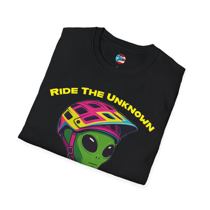 Ride The Unknown " - El Ovni MTB - MTB PR TRAILS - Unisex Softstyle T-Shirt