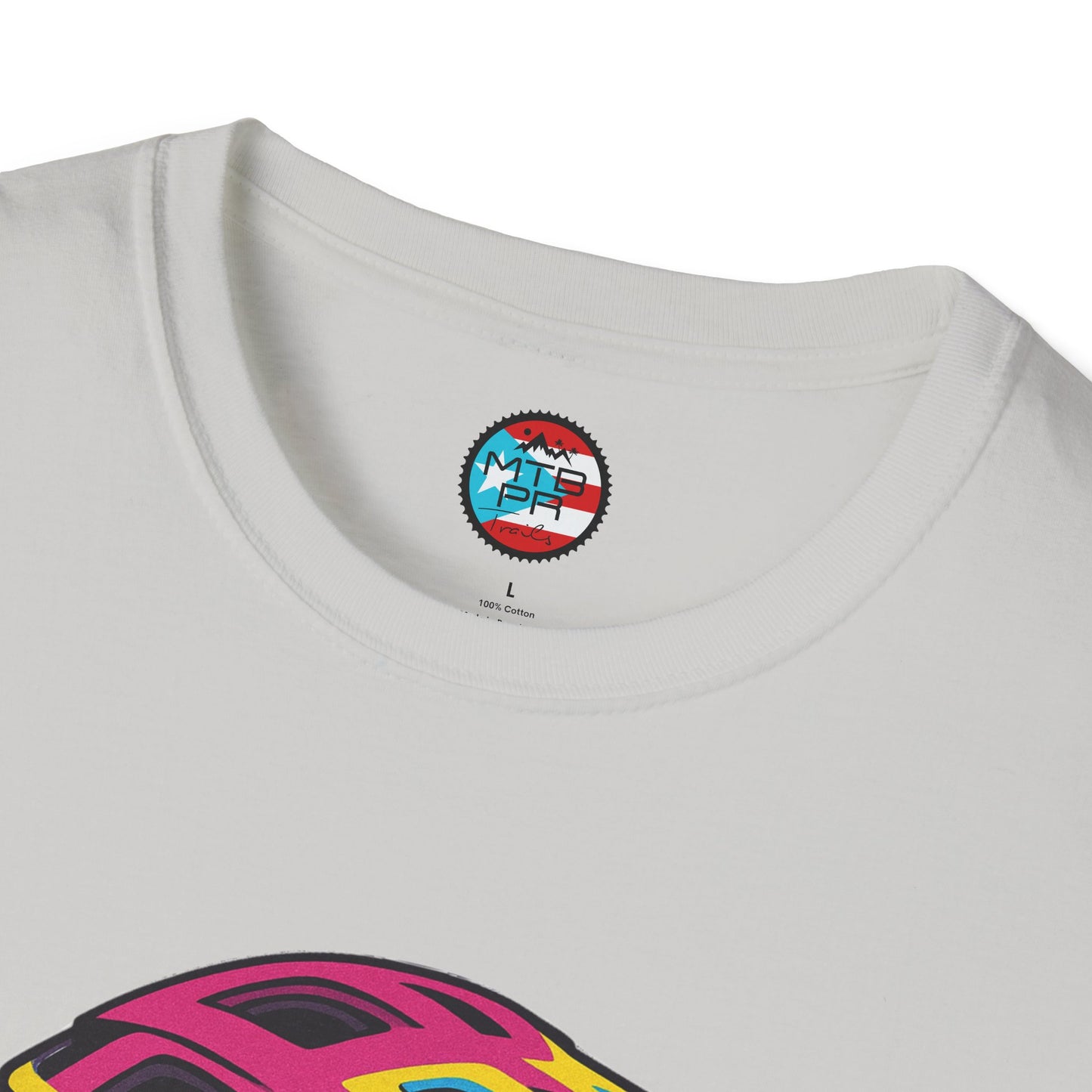 El Ovni Rockero - El Ovni MTB - MTB PR TRAILS - Unisex Softstyle T-Shirt