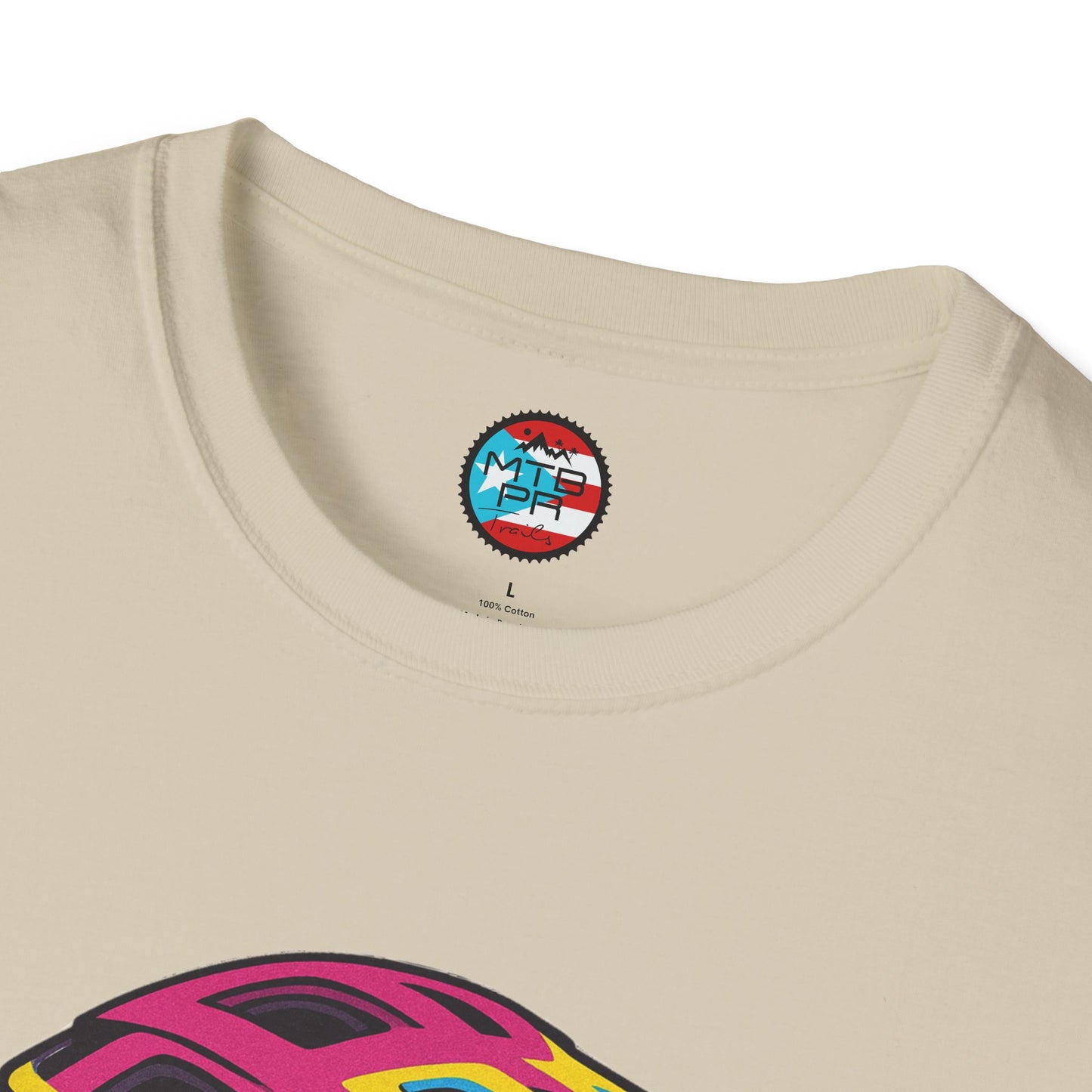 El Ovni Rockero - El Ovni MTB - MTB PR TRAILS - Unisex Softstyle T-Shirt